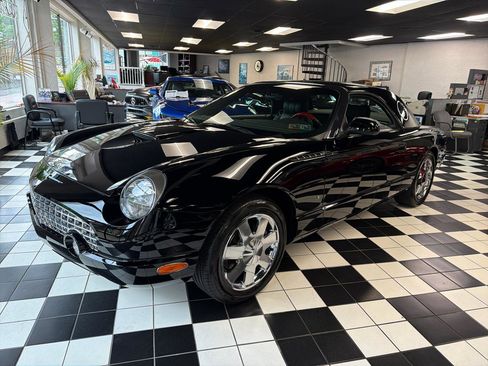 Used 2002 Ford Thunderbird RWD image 1