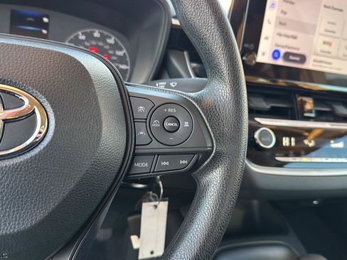 Certified 2023 Toyota Corolla LE image 19