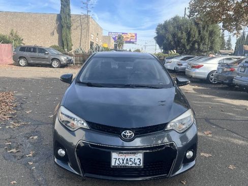 Used 2016 Toyota Corolla S Special Edition image 2
