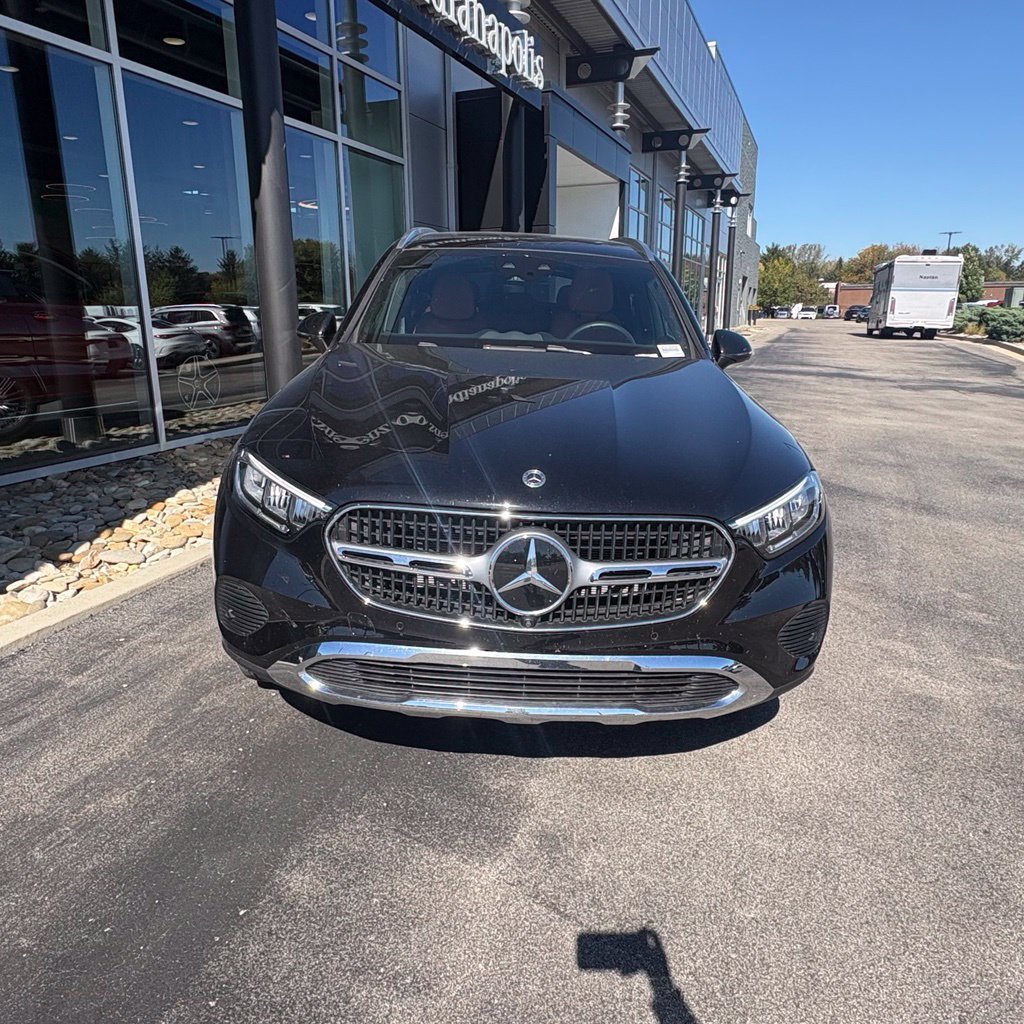 Certified 2026 Mercedes-Benz GLC 300 4MATIC image 3