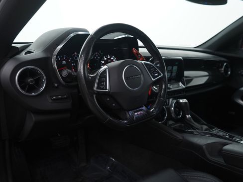 Used 2018 Chevrolet Camaro SS image 22