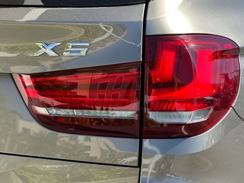 Used 2017 BMW X5 xDrive35i AWD/4WD image 34