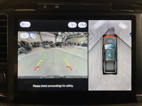 Used 2025 Ford F150 Raptor image 13