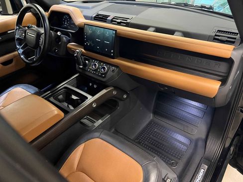 Used 2023 Land Rover Defender 110 X image 15