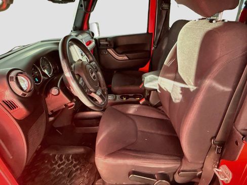 Used 2013 Jeep Wrangler Sport AWD/4WD image 5