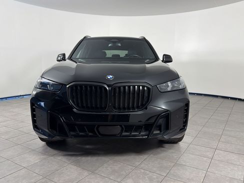 Used 2024 BMW X5 xDrive40i w/ M Sport Package AWD/4WD image 6