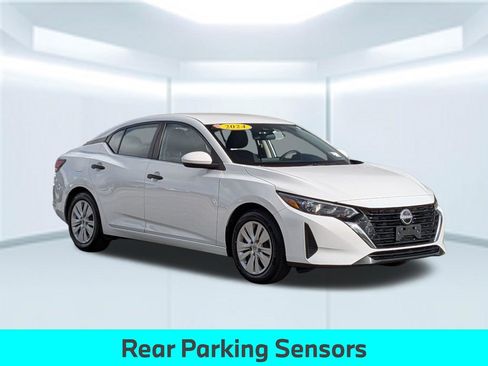 Used 2024 Nissan Sentra S image 10