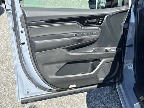 Certified 2024 Honda Odyssey Elite image 15