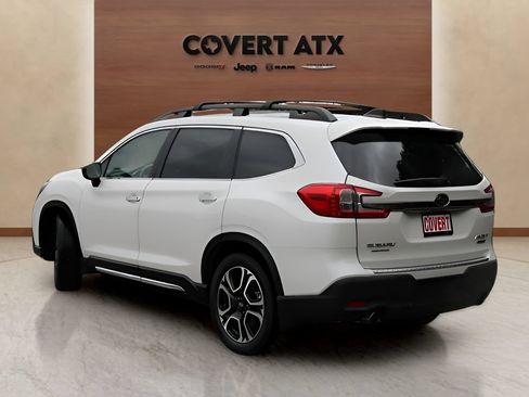 Used 2024 Subaru Ascent Touring w/ Popular Package #2 AWD/4WD image 3