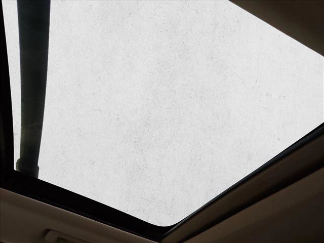 Used 2014 Ford Escape Titanium FWD image 20