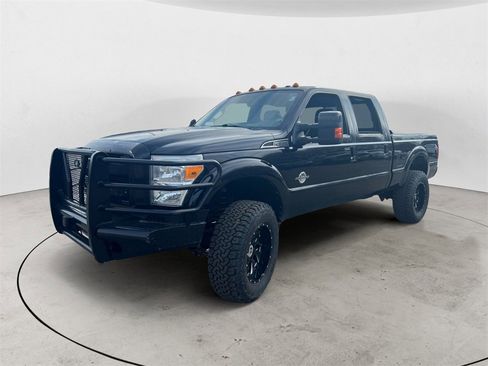 Used 2014 Ford F350 Lariat w/ Chrome Package image 6