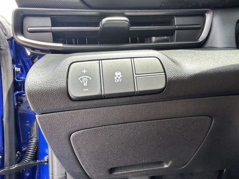 Certified 2025 Hyundai Elantra Sport FWD image 20
