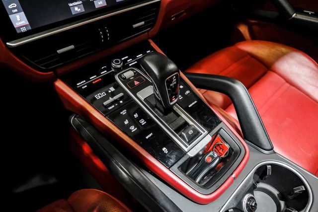 Used 2019 Porsche Cayenne AWD/4WD image 28
