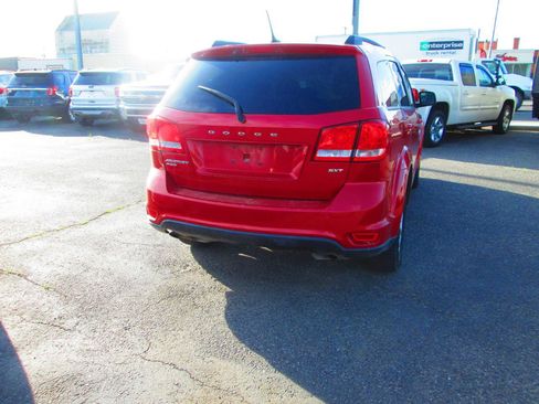 Used 2014 Dodge Journey SXT w/ Flexible Seating Group AWD/4WD image 5