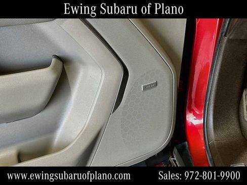 Used 2021 GMC Yukon SLT w/ SLT Premium Package RWD image 19