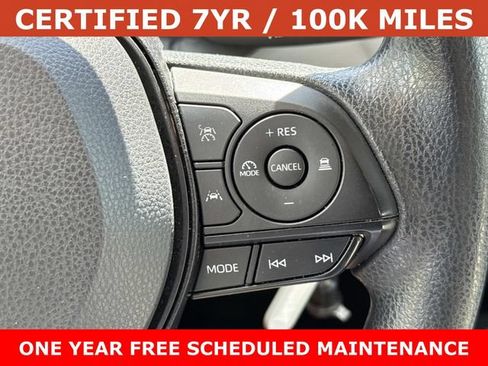 Used 2025 Toyota Corolla LE FWD image 23