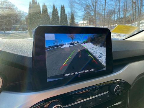 Certified 2022 Ford Escape SE w/ Convenience Package image 42