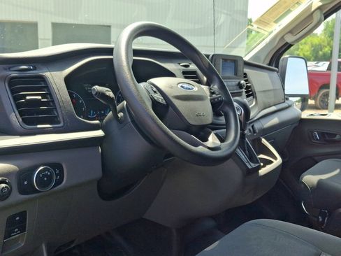 Used 2024 Ford Transit 250 Low Roof w/ Exterior Upgrade Package RWD image 2