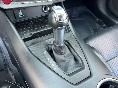 Used 2024 Ford Mustang Premium image 22