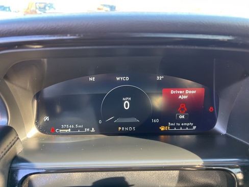 Used 2023 Lincoln Nautilus Reserve image 27