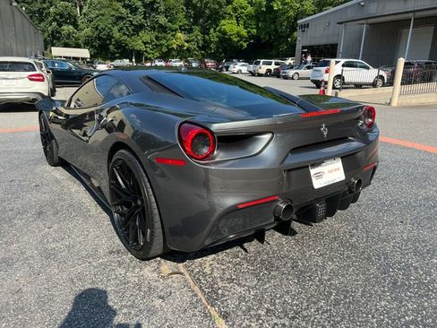 Used 2016 Ferrari 488 GTB image 3