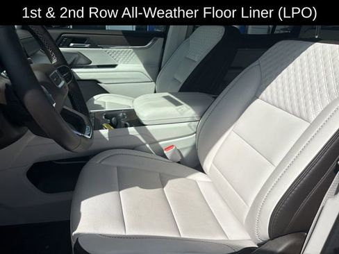 Certified 2024 GMC Acadia Denali w/ Super Cruise Package image 14