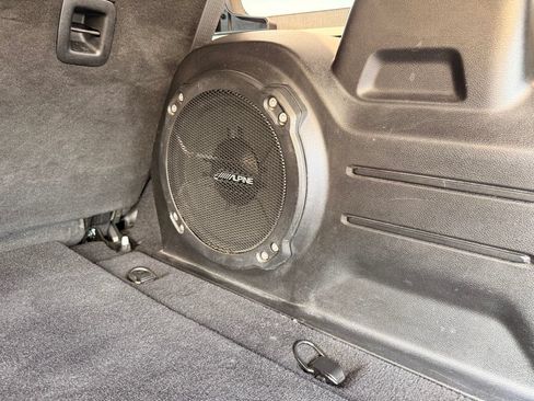 Used 2019 Jeep Wrangler Unlimited Sahara AWD/4WD image 21