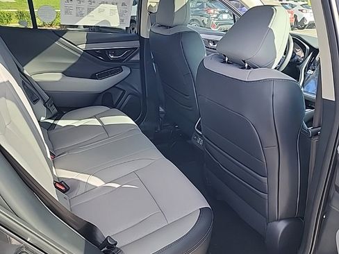 New 2025 Subaru Outback Limited image 13