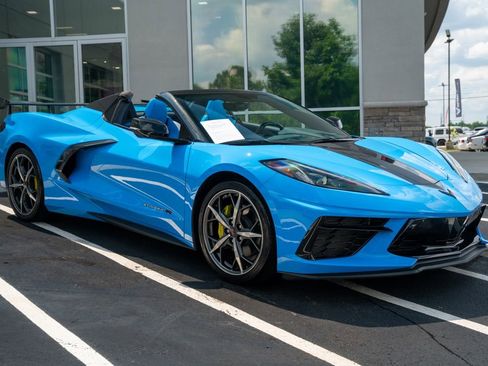 Used 2023 Chevrolet Corvette Stingray Premium Conv RWD image 8
