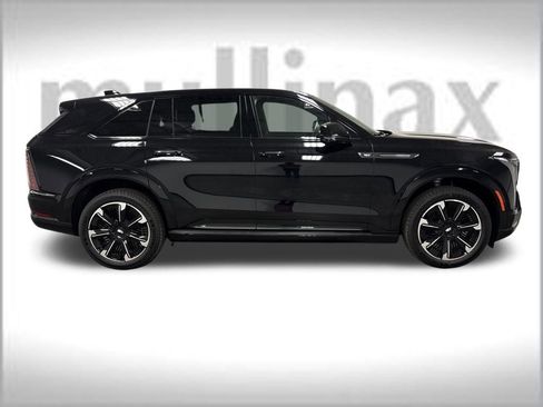 New 2025 Cadillac Escalade IQ Sport 1 w/ Smart Trailering package image 23