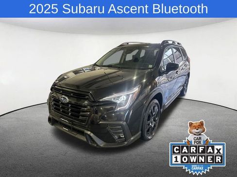 Used 2025 Subaru Ascent Onyx Edition image 1