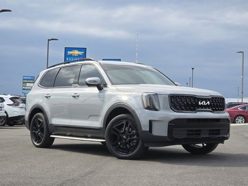 Used 2024 Kia Telluride EX X-Line AWD/4WD image 2