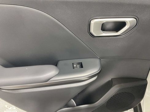 New 2026 Kia K4 FWD image 16