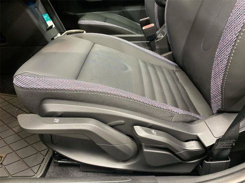 New 2026 MINI Cooper 4-Door Hardtop image 18