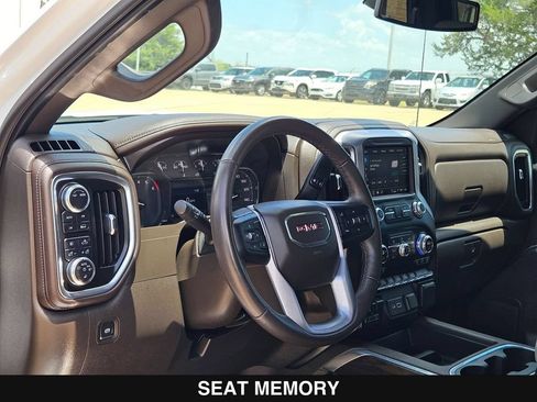 Used 2021 GMC Sierra 1500 SLT AWD/4WD image 13