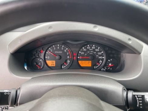 Used 2014 Nissan Xterra S image 9