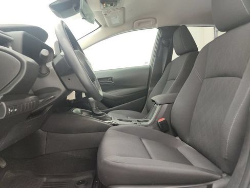 Used 2026 Toyota Corolla LE FWD image 14