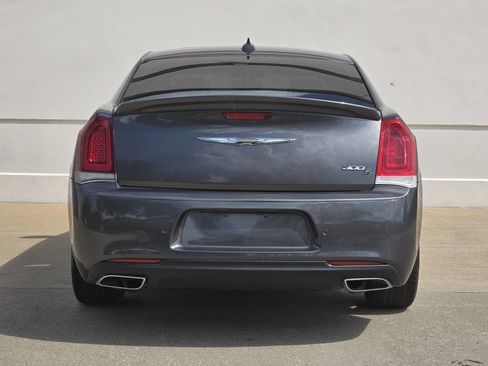 Used 2023 Chrysler 300 S RWD image 4