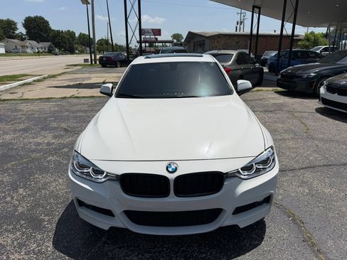 Used 2017 BMW 340i Sedan RWD image 2