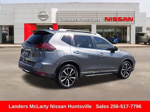 Used 2019 Nissan Rogue SL w/ Premium Package FWD image 3