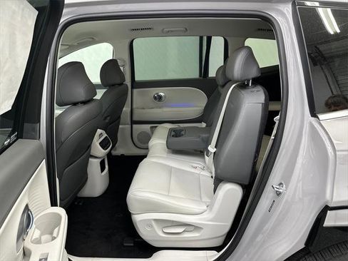New 2026 Hyundai Ioniq 9 SEL image 23