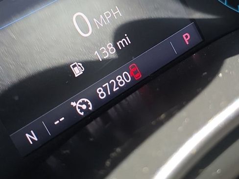 Used 2019 Chevrolet Colorado Z71 RWD image 12