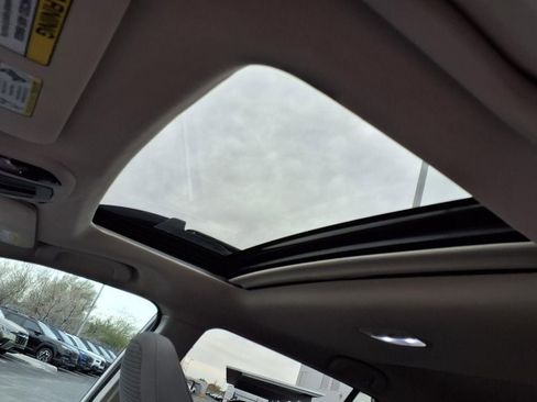 Certified 2025 Subaru Outback Premium w/ Popular Package #1A image 3