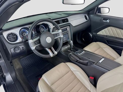 Used 2013 Ford Mustang GT Premium RWD image 10