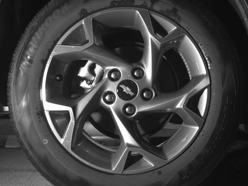 Used 2025 Chevrolet Trax LT FWD image 15