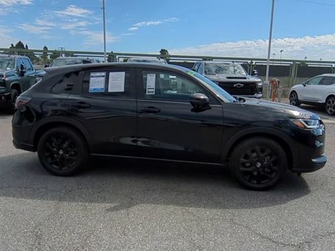 Used 2024 Honda HR-V Sport image 9