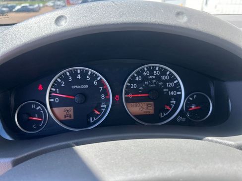 Used 2019 Nissan Frontier SL image 22