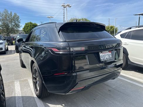 Certified 2025 Land Rover Range Rover Velar Dynamic SE image 4