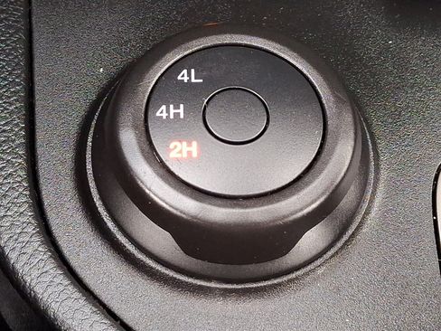 Certified 2019 Ford Ranger XLT w/ Equipment Group 301A Mid image 24