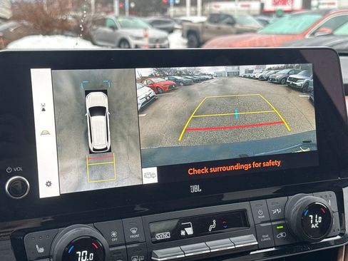 Used 2024 Toyota Grand Highlander AWD Hybrid image 27